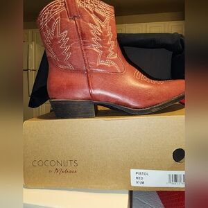 NWB, Coconuts by Matisse Cowgirl boots in a size 9.5, pistol red